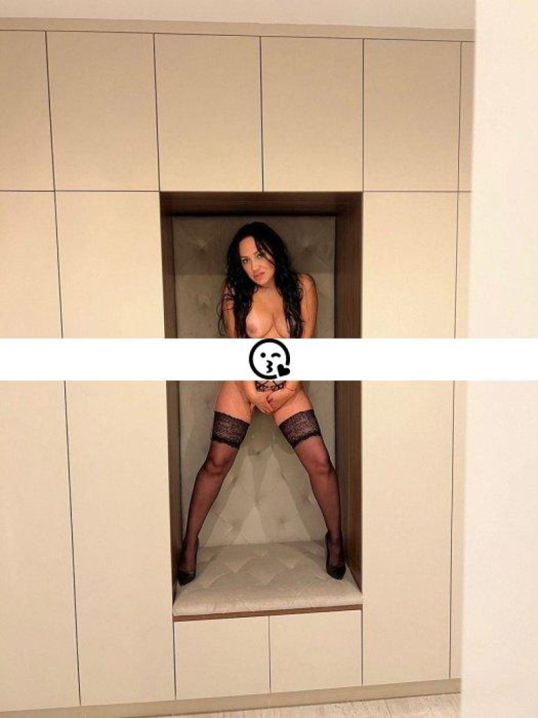 Gabriela photo 1