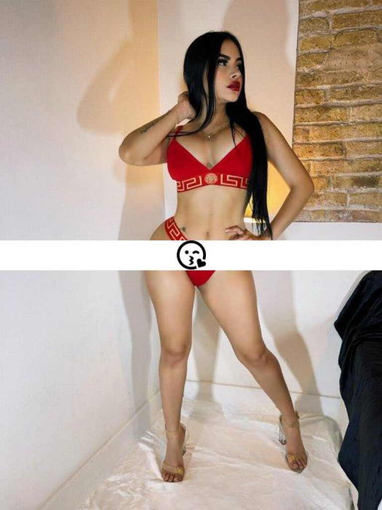 Paulina photo 1