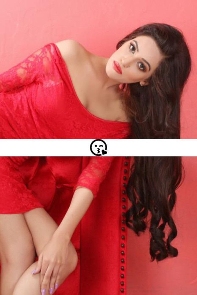 Sara photo 1