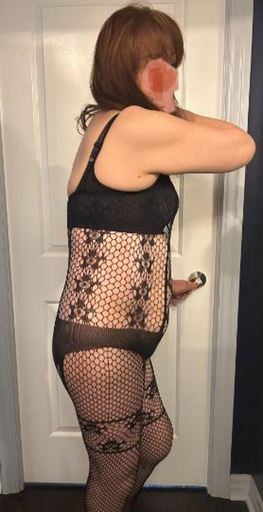 Tina photo 1