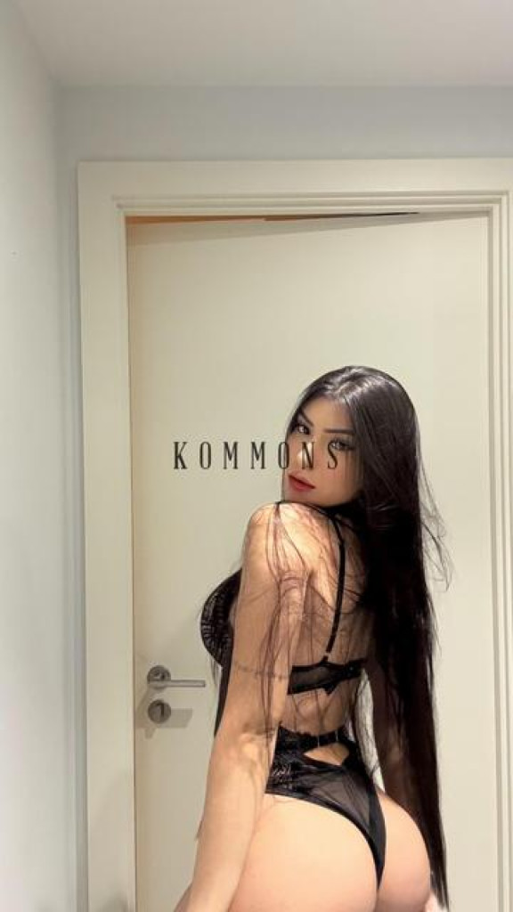 Vivi photo 1