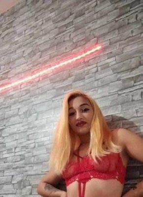 Lina – Romanian escort in Nantes listing photo
