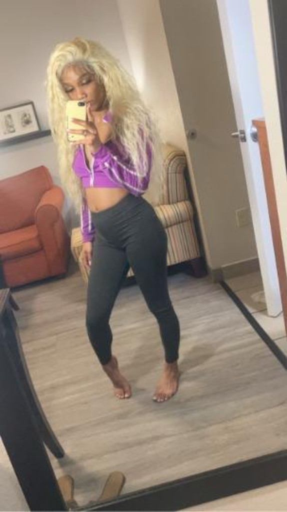 Blondie photo 1