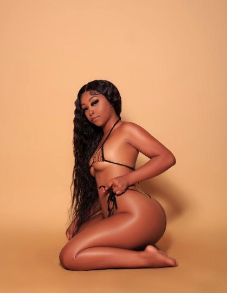 🍯FACETIME SHOWS📲 & Content photo 1
