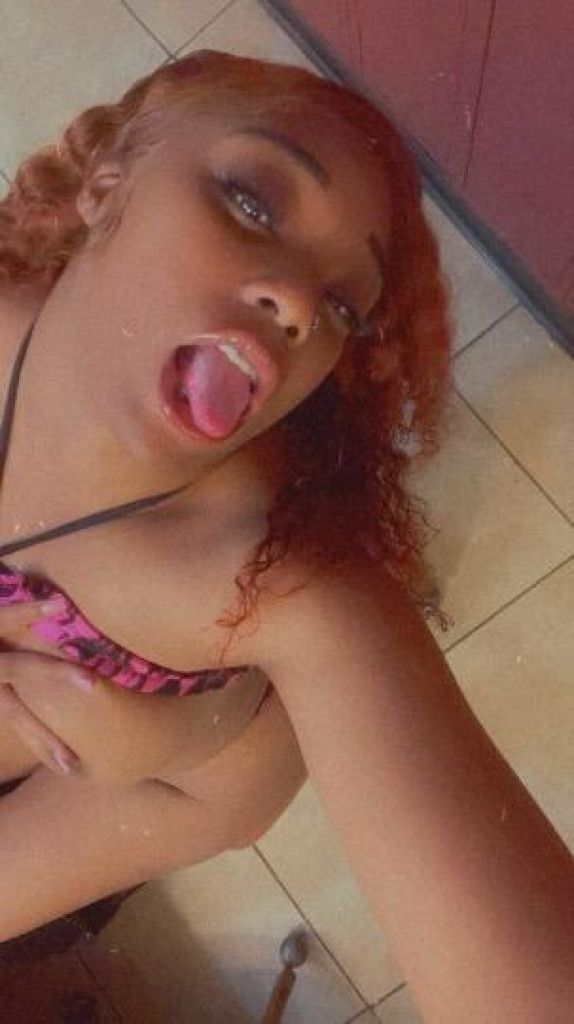 Sexxy photo 1