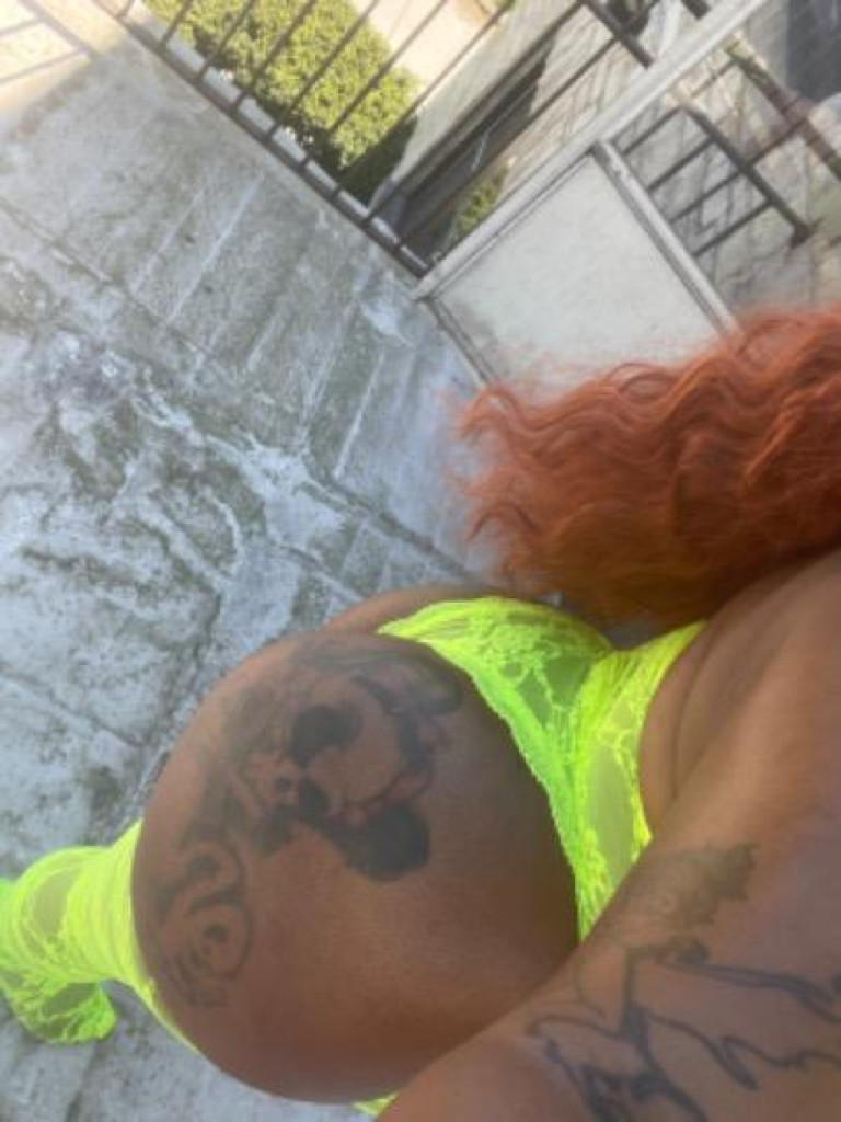 Too Sexy Too Cute Too Thick!!! Nut on Mii Face or Tits photo 1