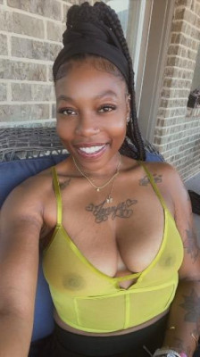 Lady listing photo