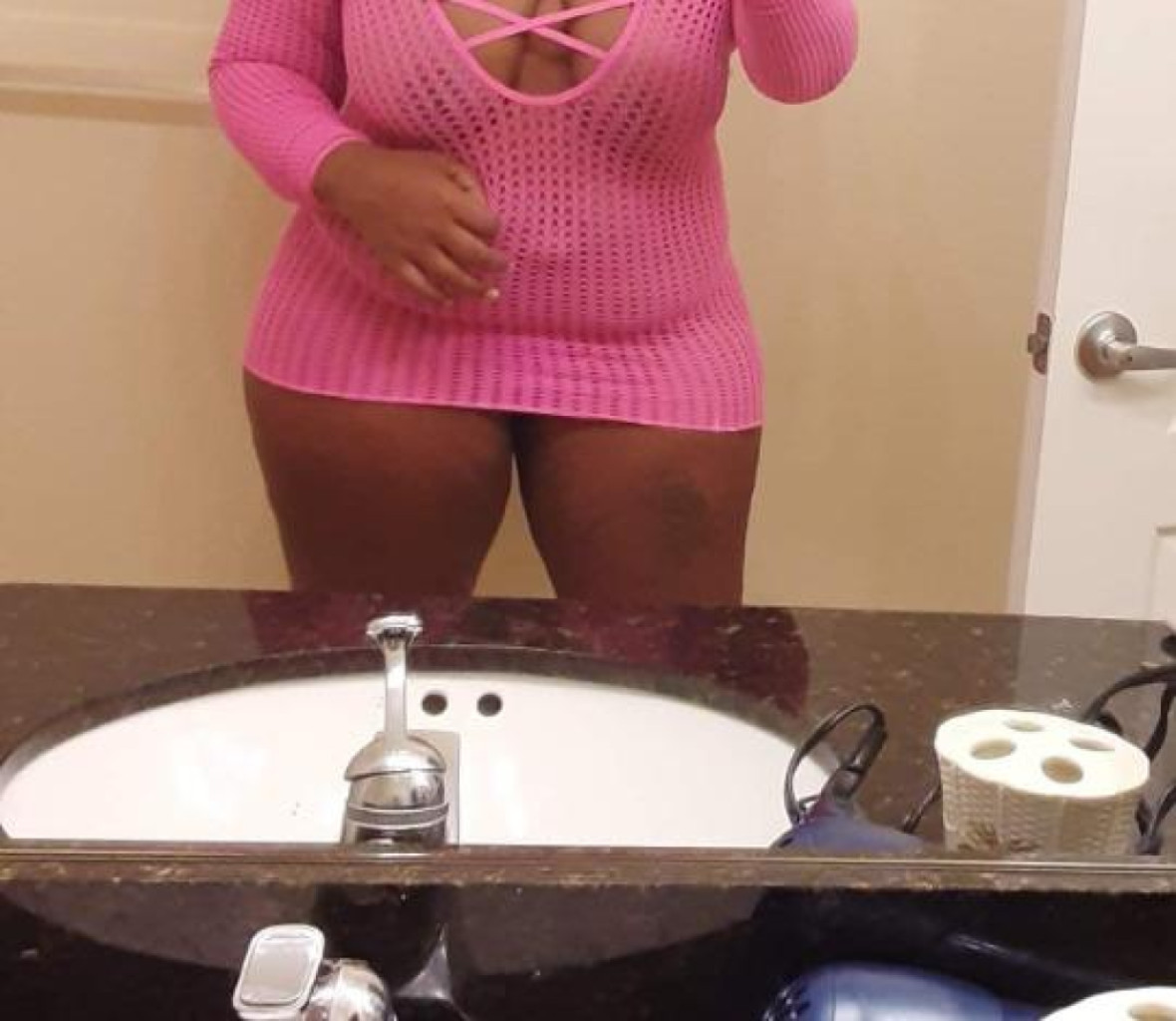 trina photo 1
