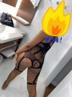 Lady listing photo