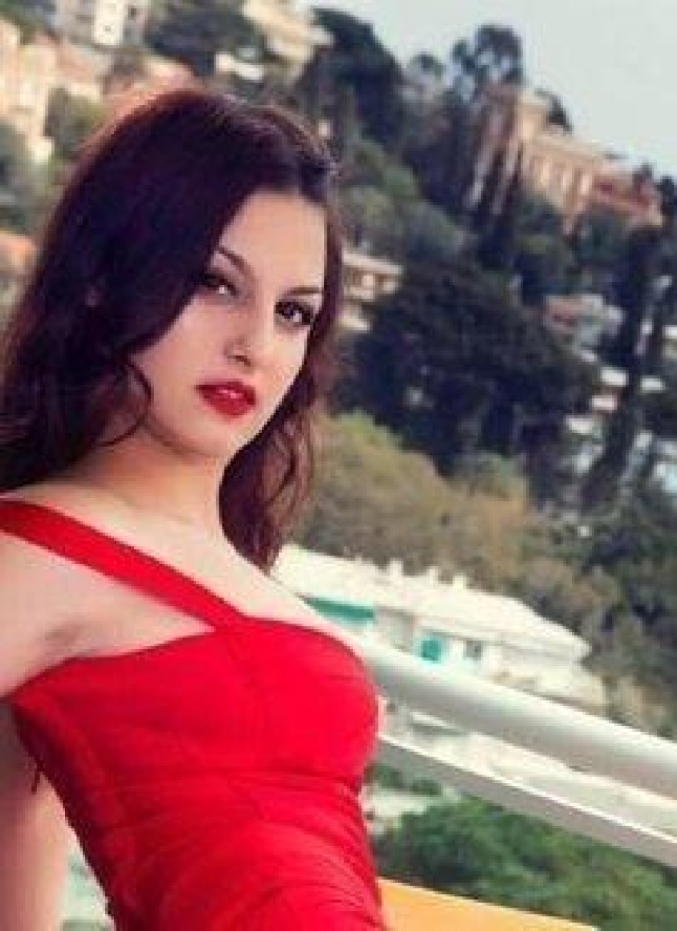 Bella27 – Italian escort in Marseille photo 1