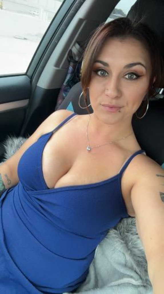 Natalia photo 1