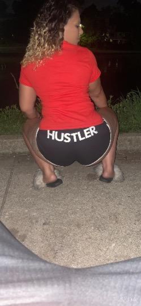 JUICY/YANNIe photo 1