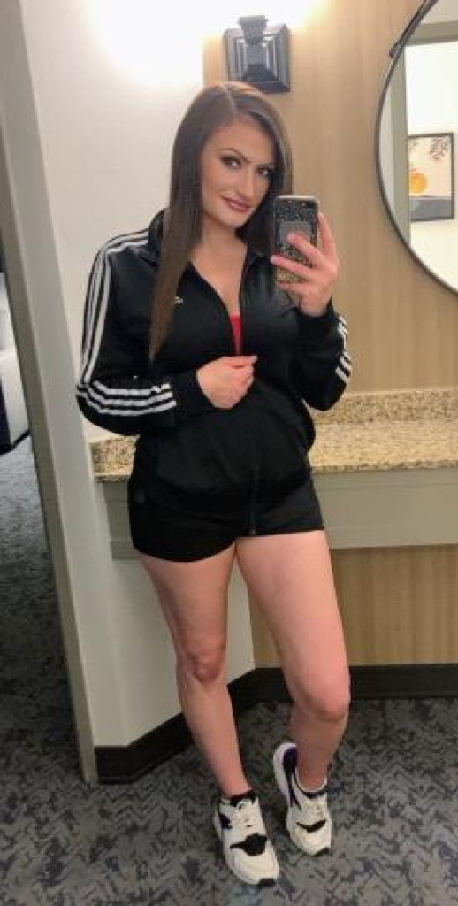 Dani photo 1