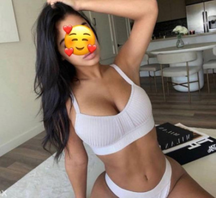 New super hot and sexy latina I'll only be here for a week🔥❤ listing photo