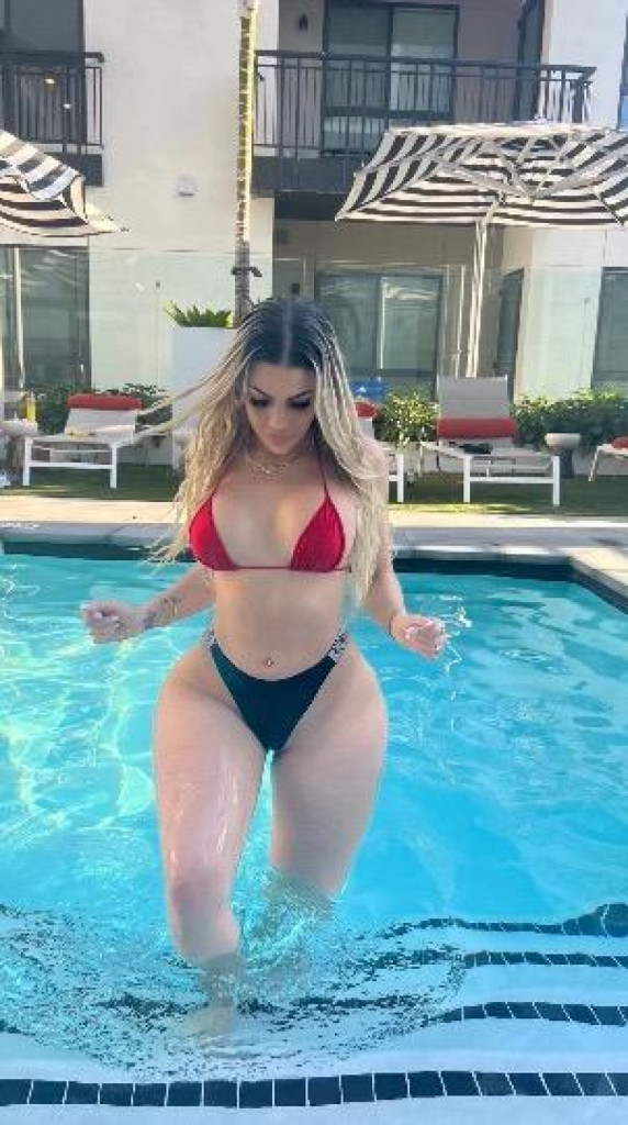 CHANELL photo 1