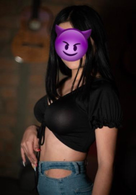 Roxi listing photo