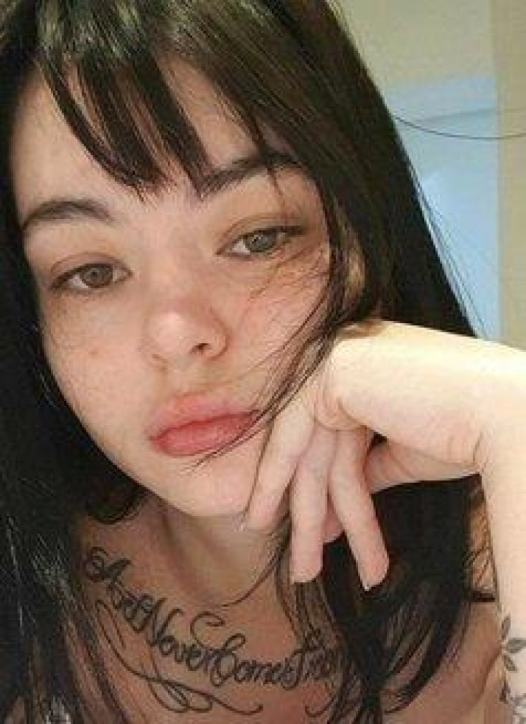 Laurissa – Australian escort in Lyon photo 1