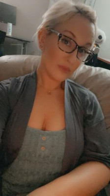 Pinky listing photo