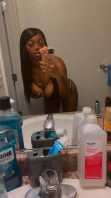 im chanel and i would love to be you fantansy🥰😘 listing photo