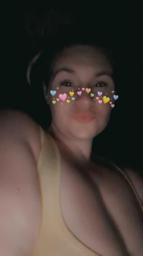 Nessa photo 1