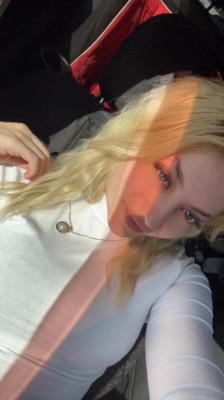 Platium Blonde Babe 🥂 Video verifying is a Must !! listing photo
