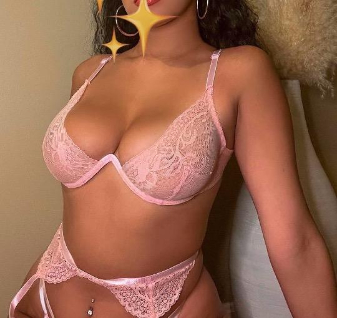 Beautiful Sensual Latina 💜💜💜💜 photo 1