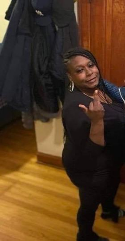 BBW photo 1
