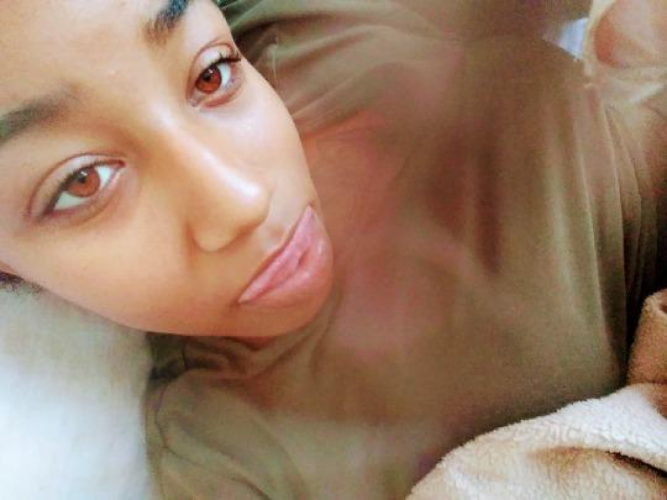 H.E.R photo 1