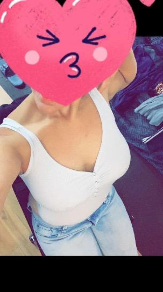 Bella photo 1