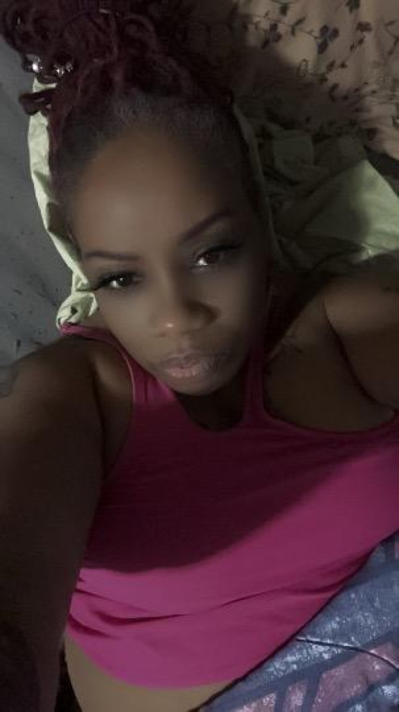 Tiesha photo 1