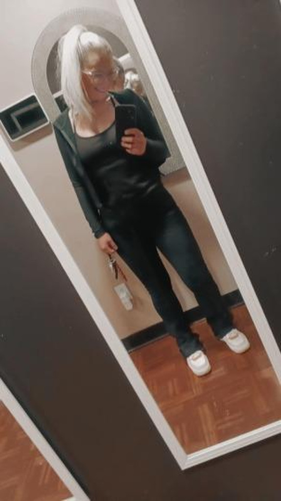 Camy photo 1