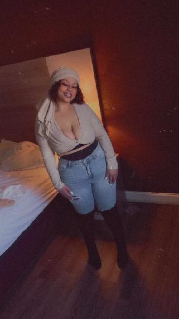 Ms. photo 1