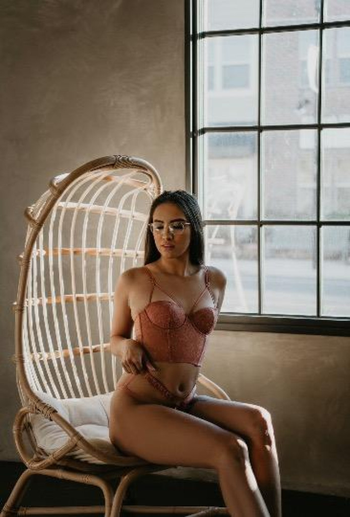 Arianna photo 1