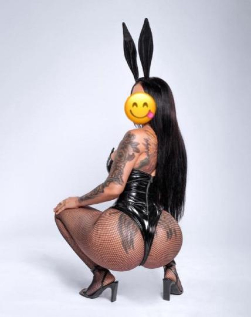 Available now babyyy!!!!💋💋 photo 1