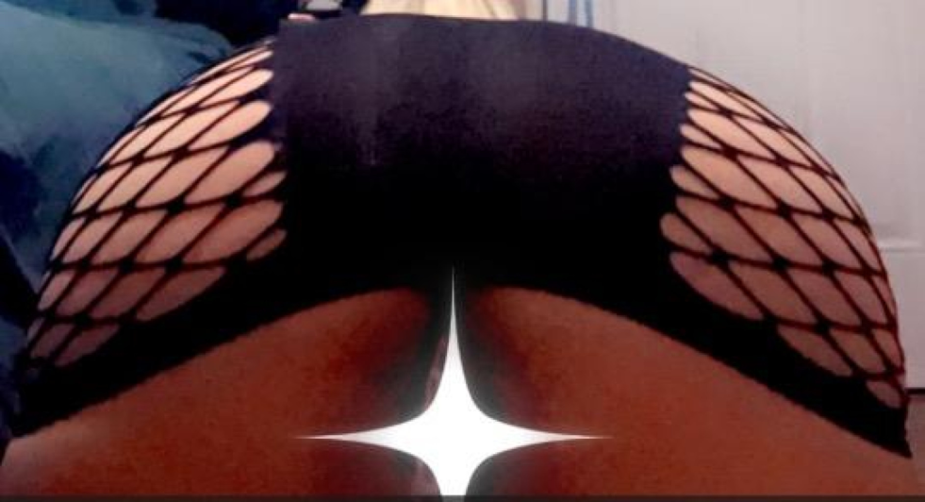IN TOWN SEXY 💦SALVADORUAN 👅 AWAITS U photo 1