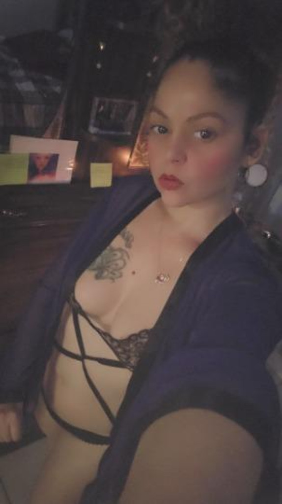 Ahlana photo 1
