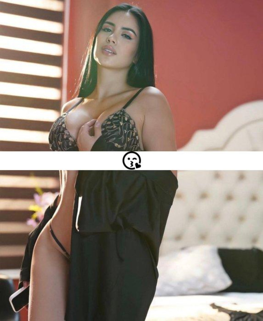 Camila photo 1