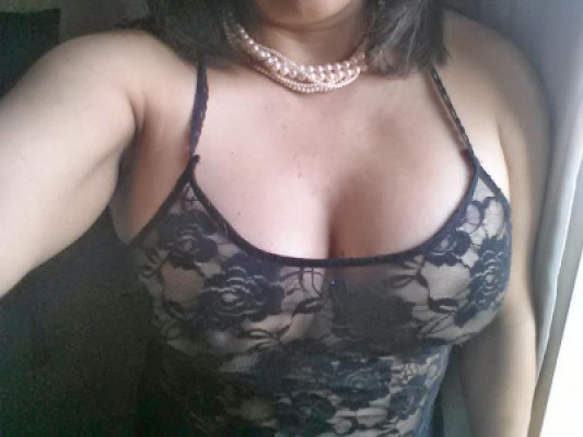 DIANA . BUSTY LATINA PLAYMATE. 34 Airport Upscale Incalls. listing photo