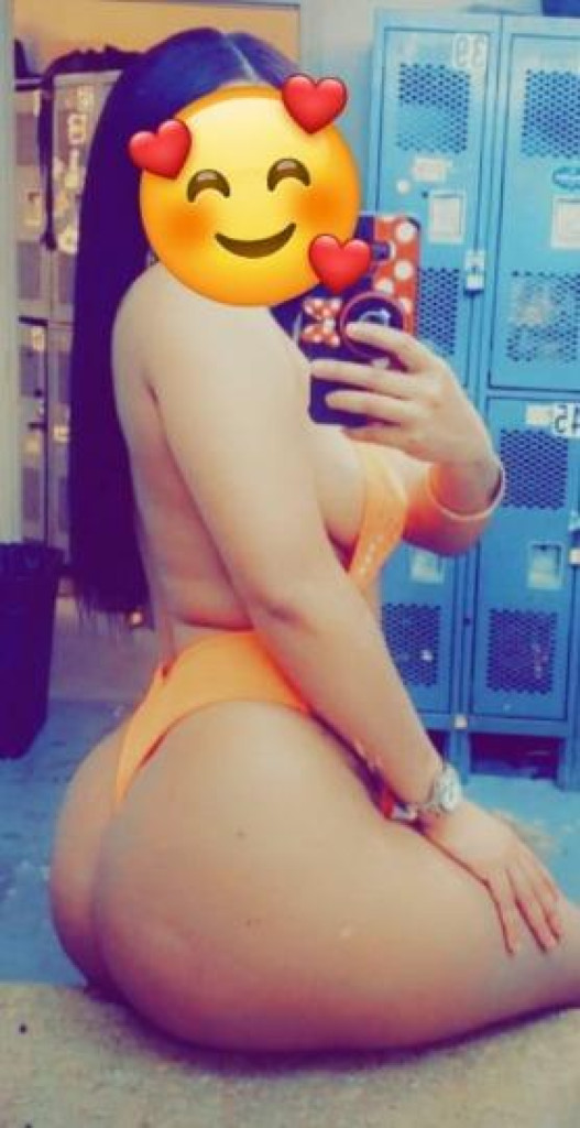 Sexy Latina Culoma 🍑de Paso Por La Ciudad 🔥 photo 1