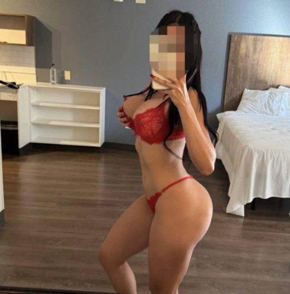 Lucy photo 1