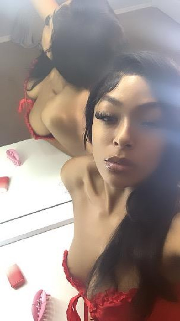 Valentina photo 1