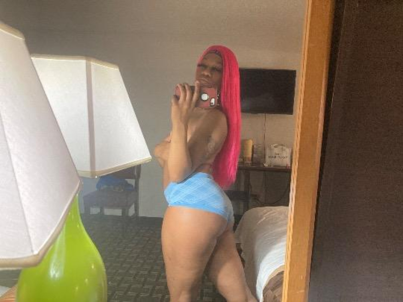 Slim photo 1