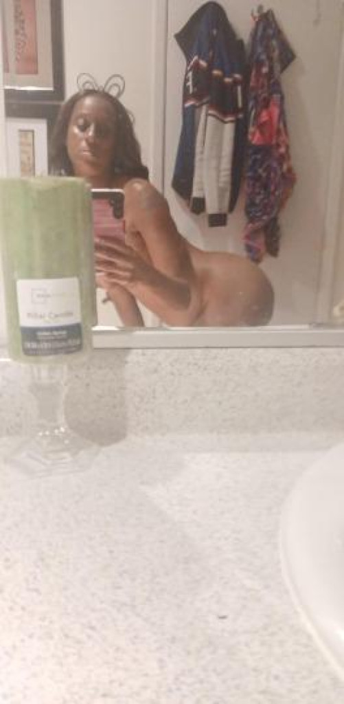 Sexycoco photo 1