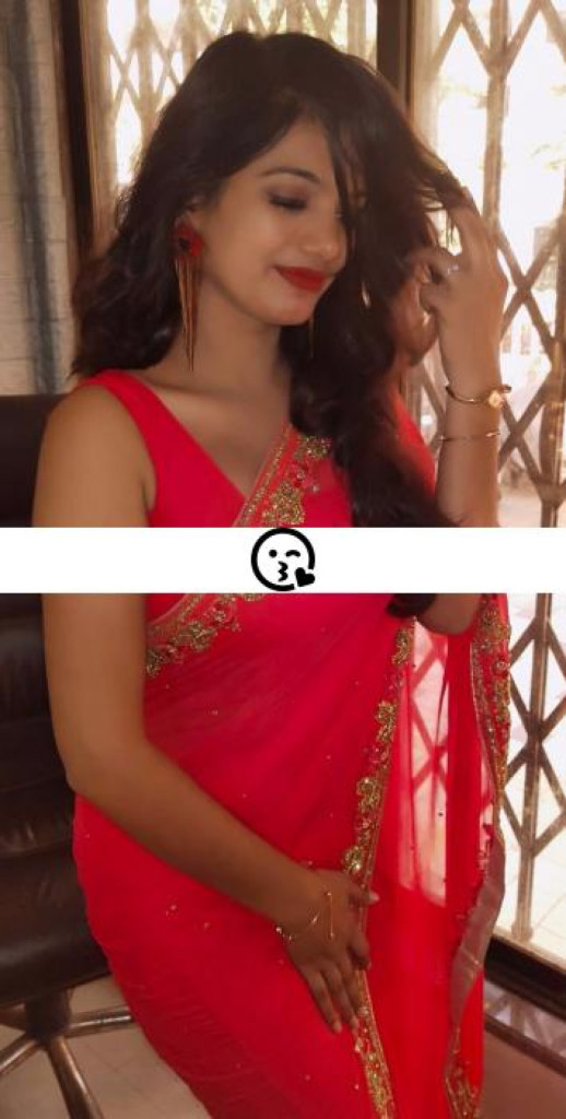 Riya Agarwal photo 1