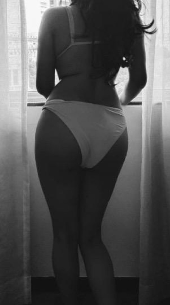 Divya photo 1