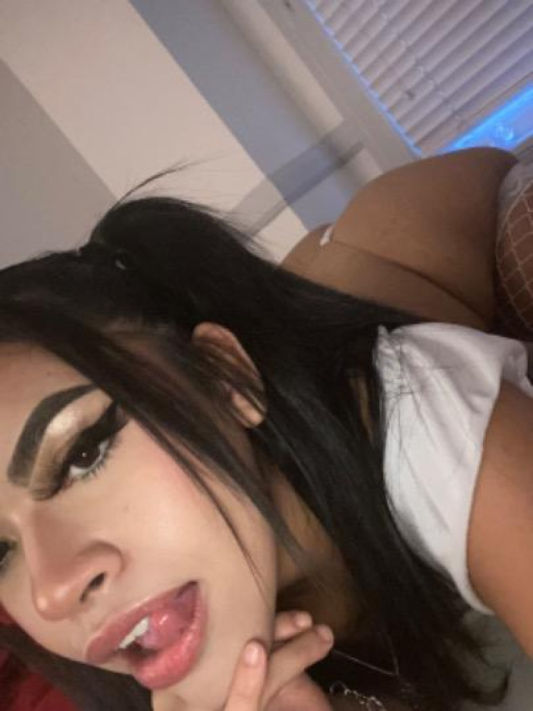 Divine photo 1