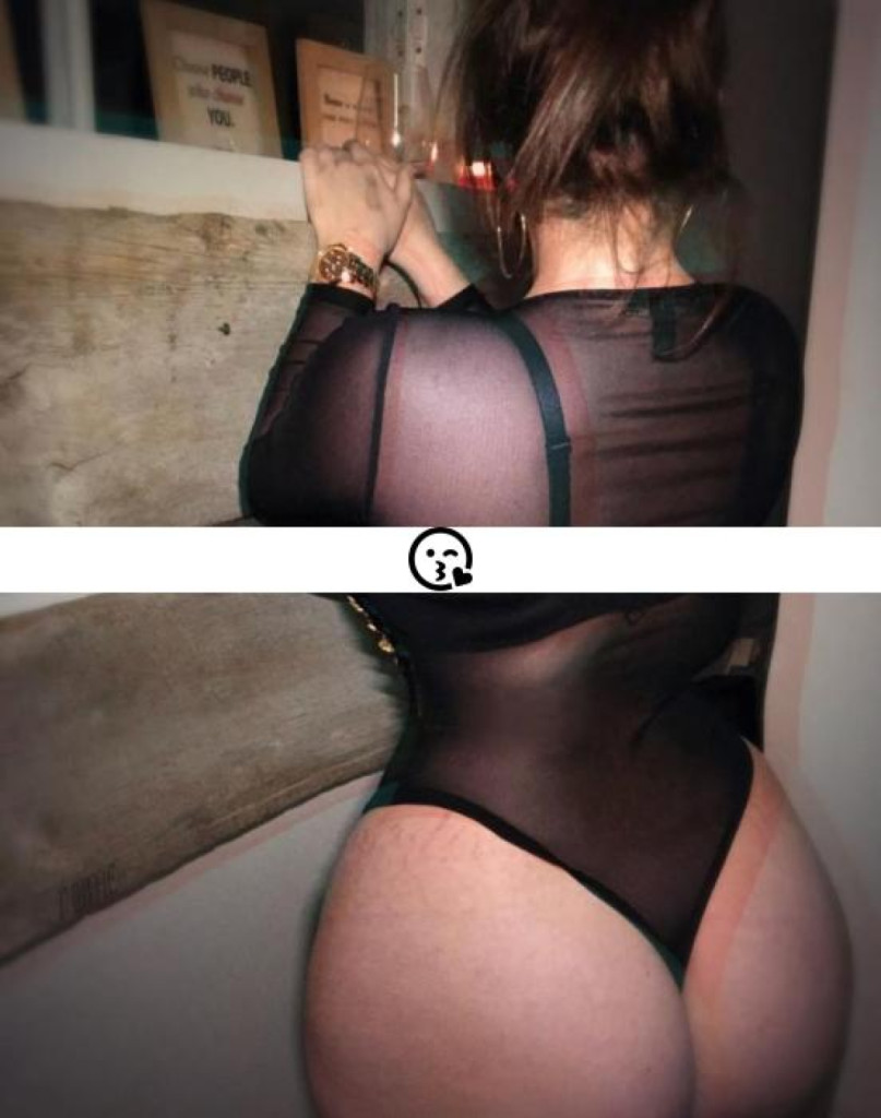 Ashley photo 1
