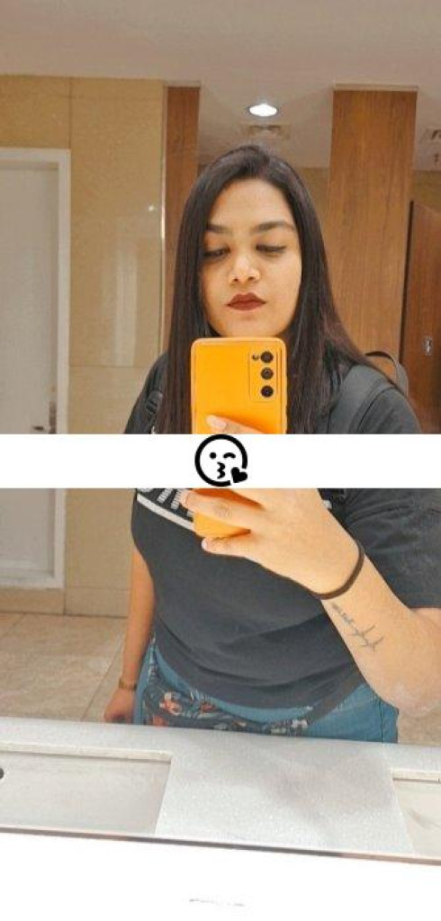 Komal photo 1