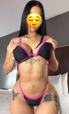 Exotic woman visiting the city.Ready to have a nice time. I love the party listing photo