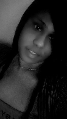 Eboniee listing photo